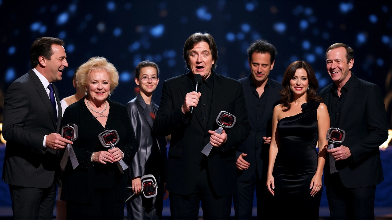 Everybody Loves Raymond Cast Reunites for 30th Anniversary Special Hosted by Romano and Rosenthal